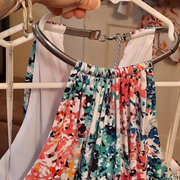 Clothes - Picture 5 of 5